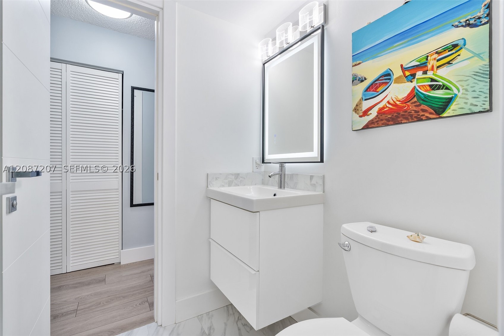 126 Golden Isles Dr #34A, Hallandale Beach FL 33009