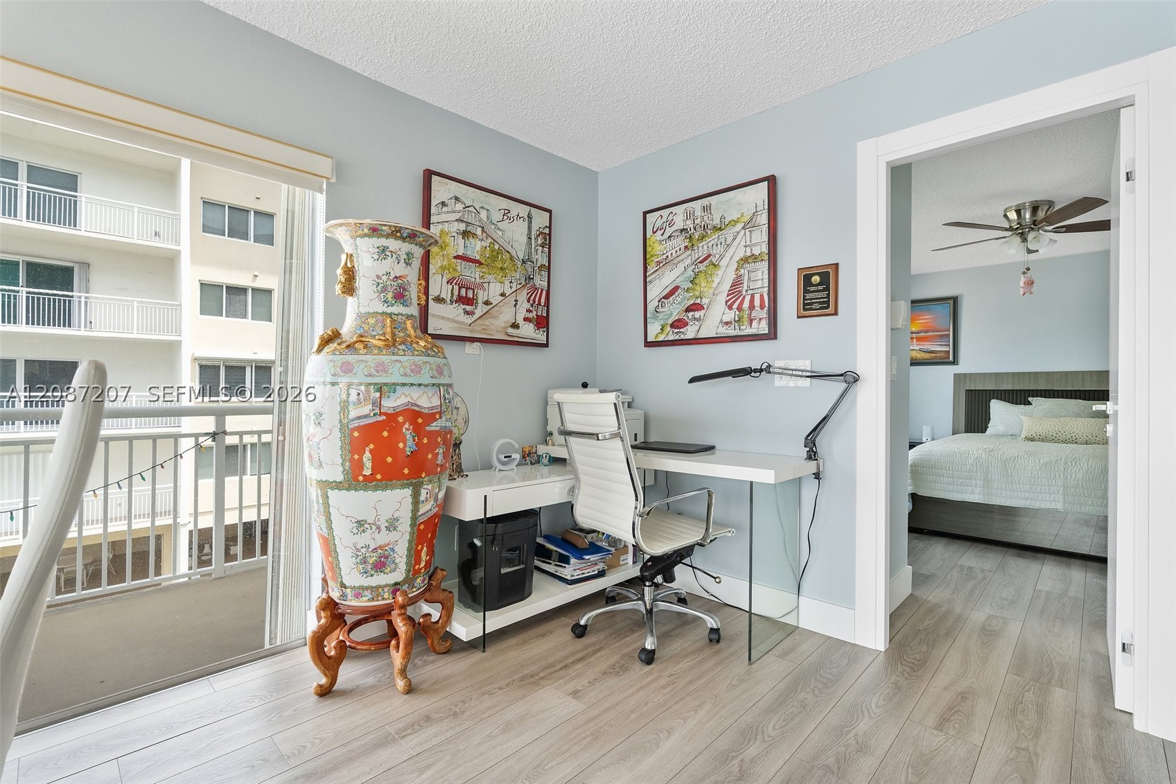 126 Golden Isles Dr #34A, Hallandale Beach FL 33009