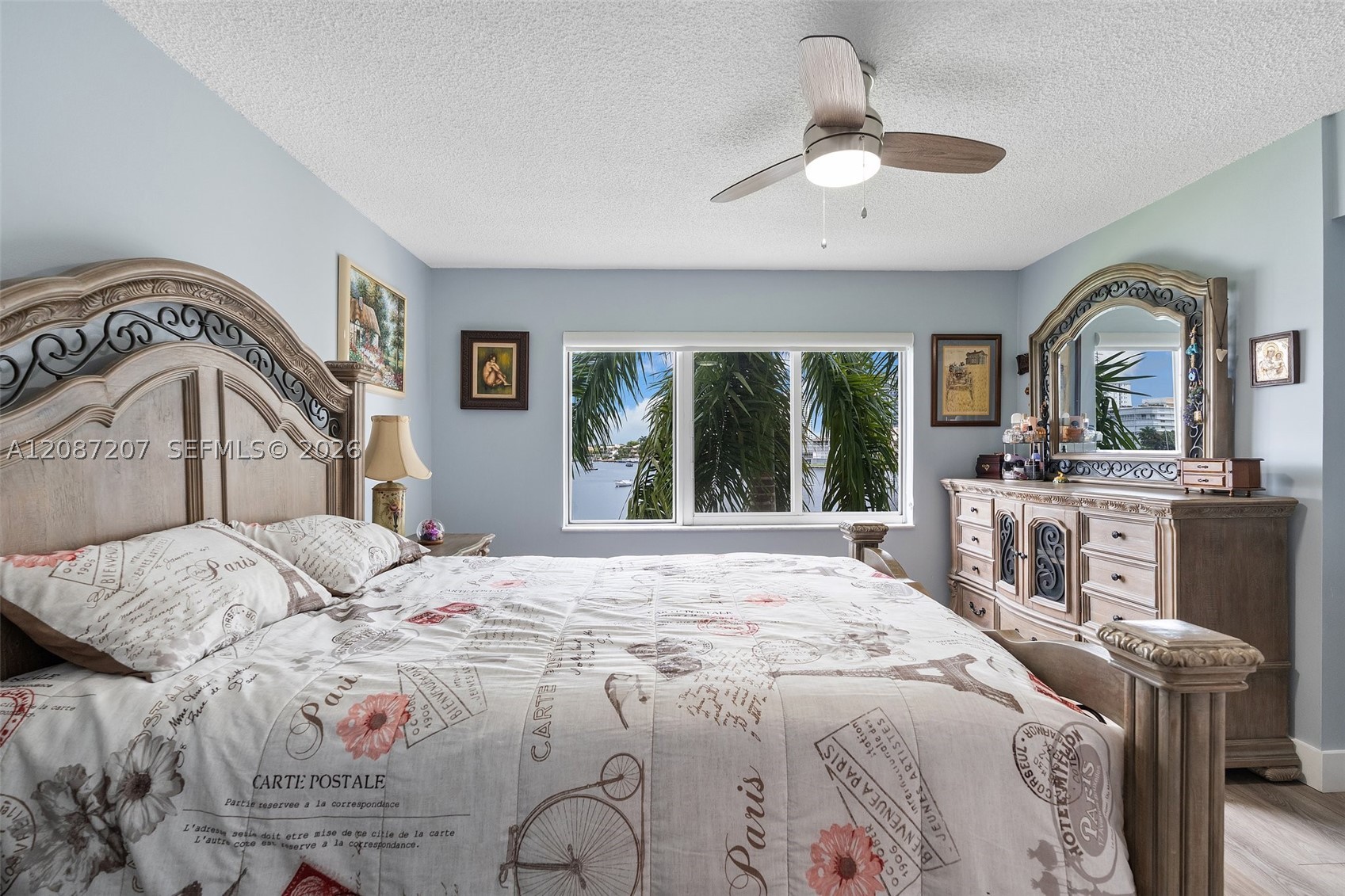 126 Golden Isles Dr #34A, Hallandale Beach FL 33009