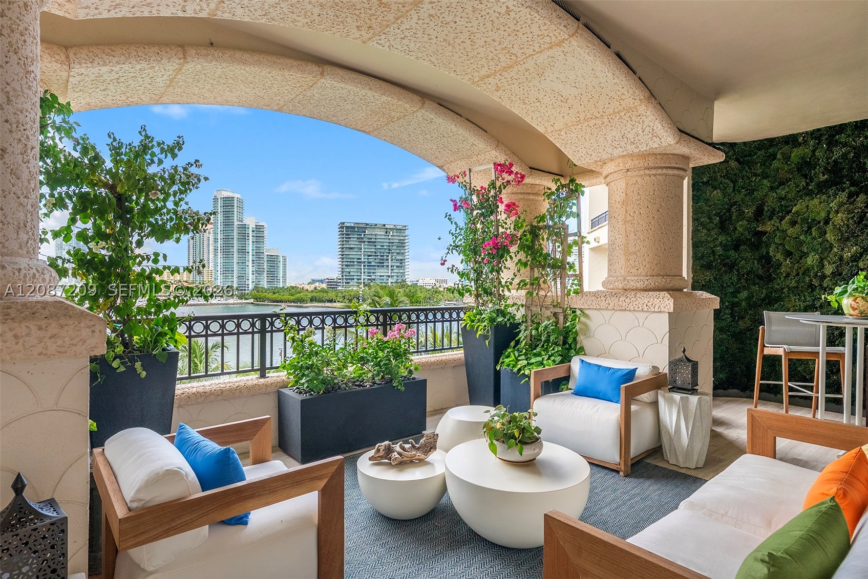 7052 Fisher Island Dr #7052, Miami Beach FL 33109