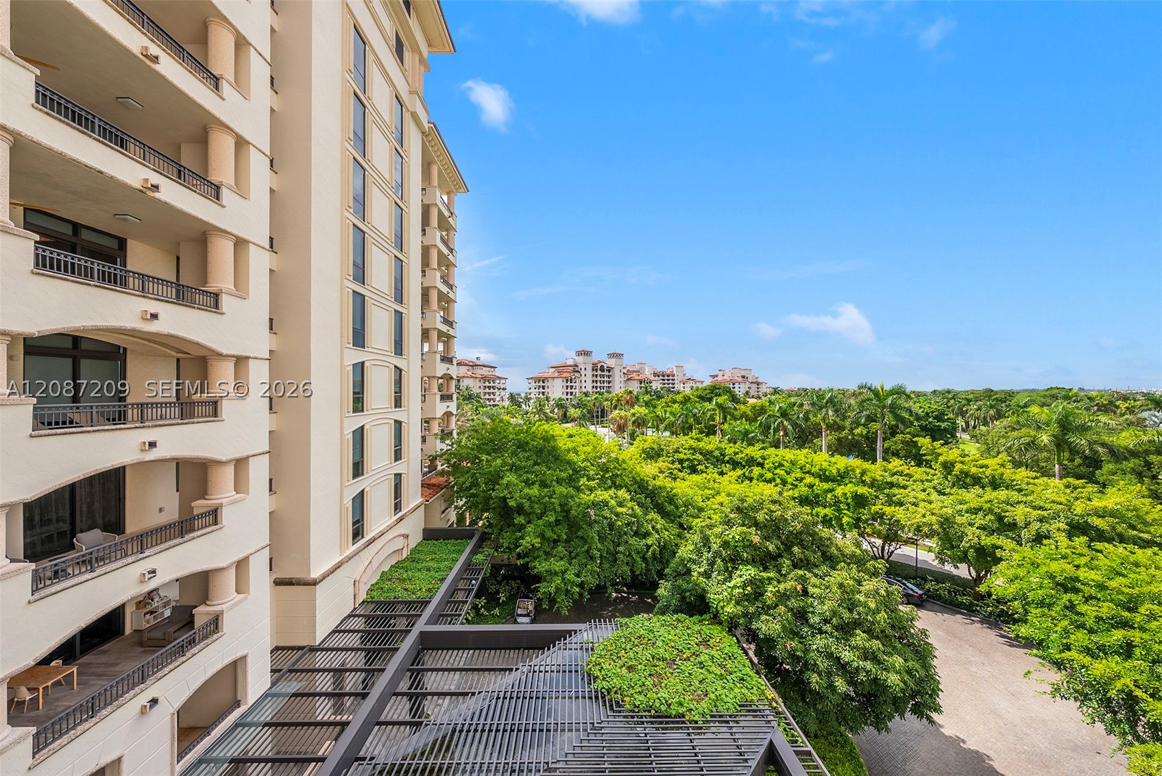 7052 Fisher Island Dr #7052, Miami Beach FL 33109