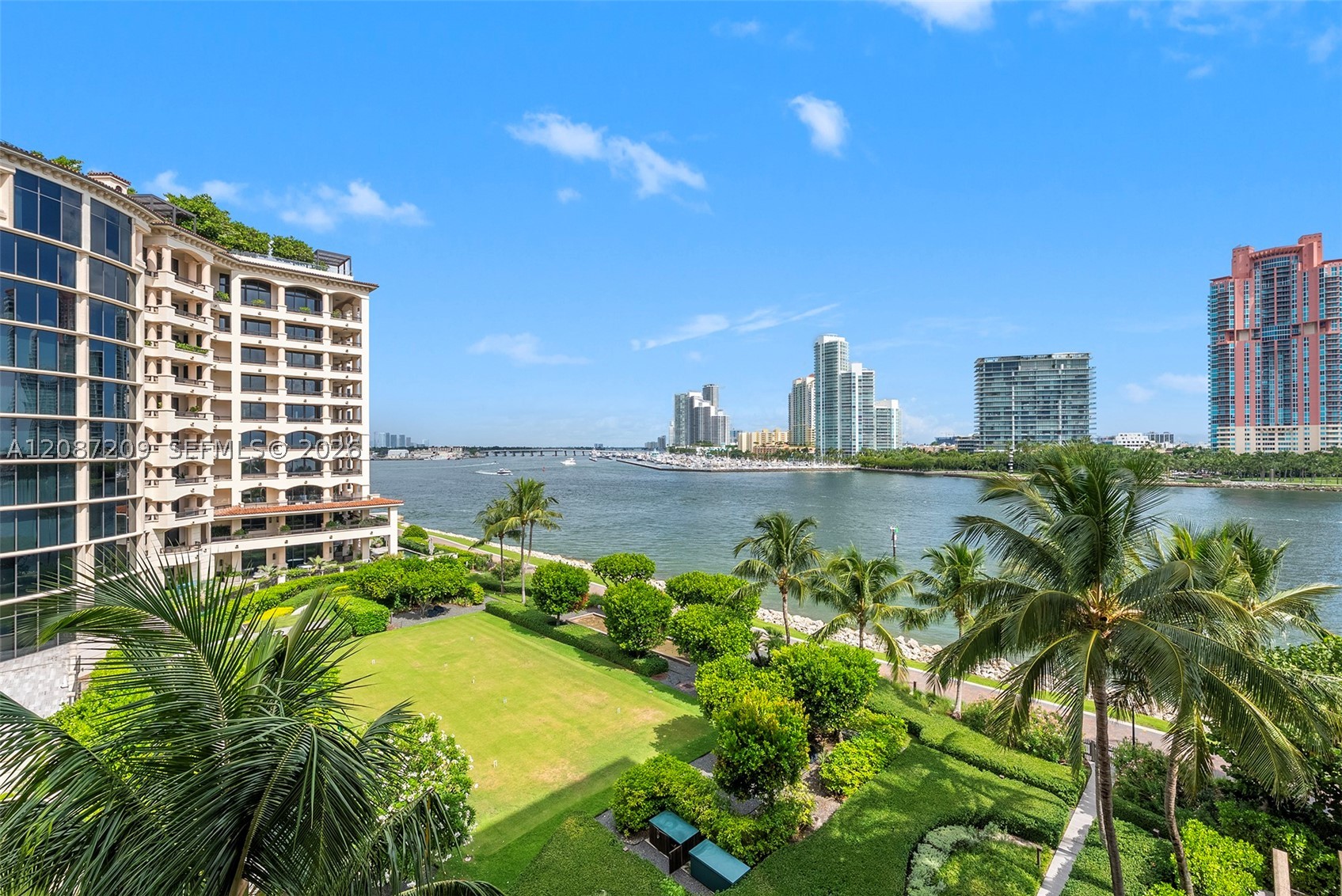 7052 Fisher Island Dr #7052, Miami Beach FL 33109