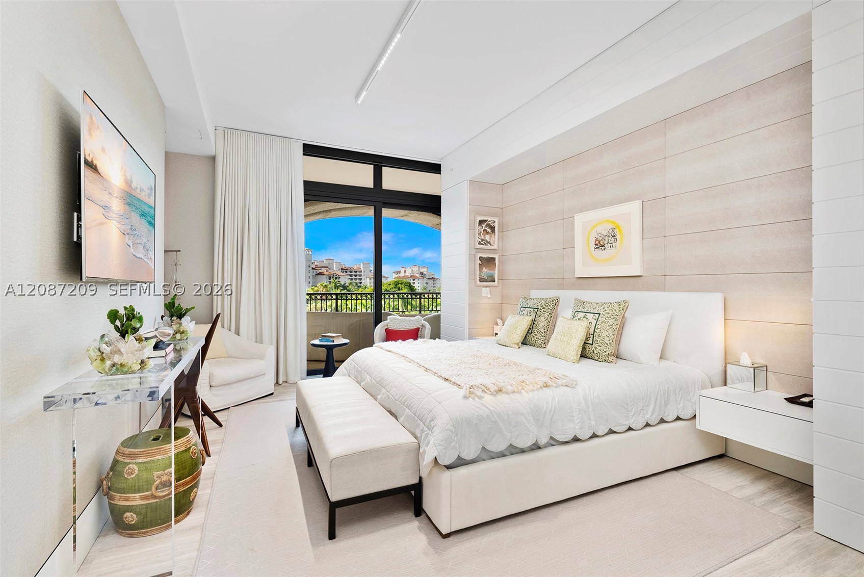 7052 Fisher Island Dr #7052, Miami Beach FL 33109