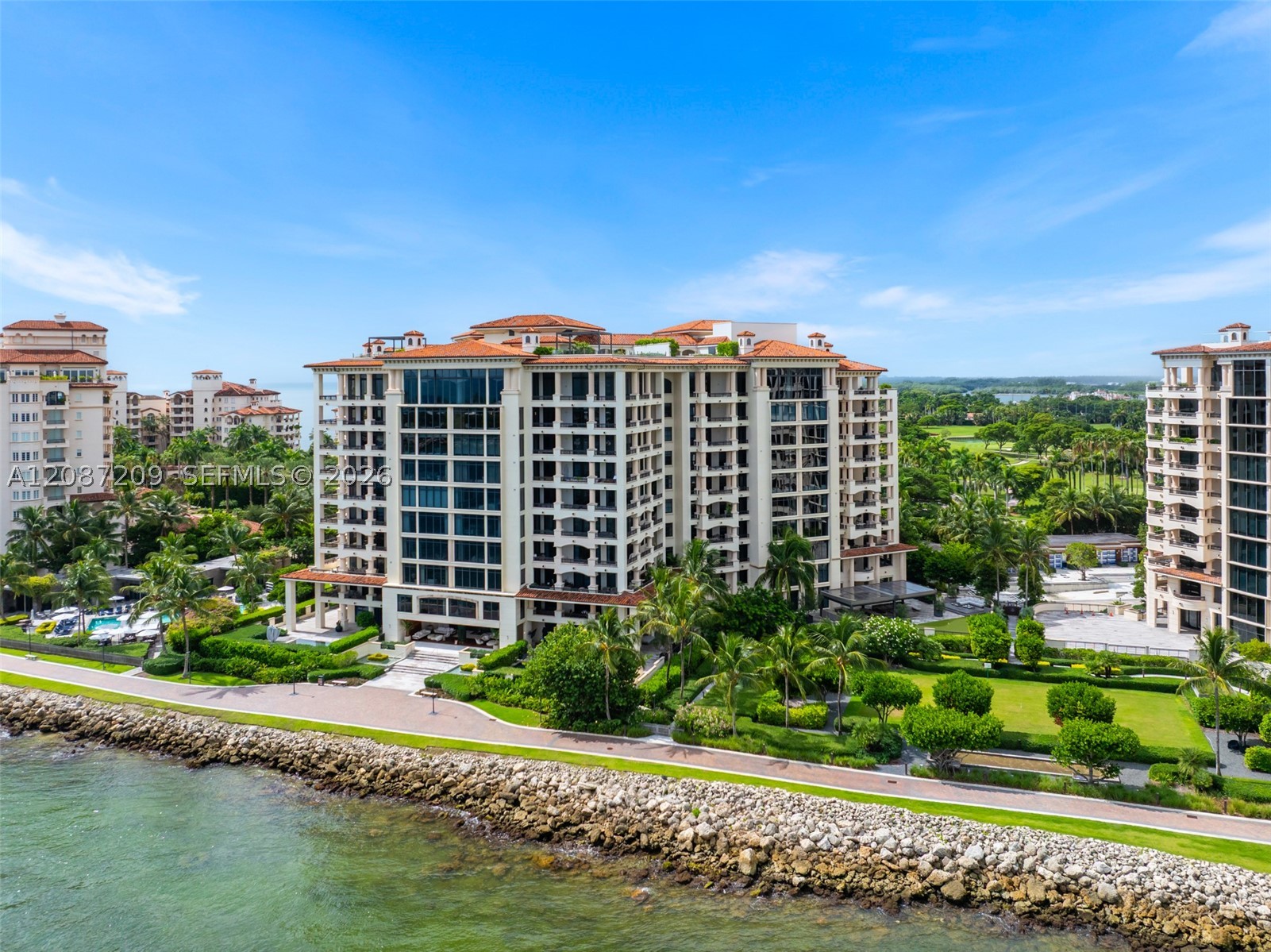 7052 Fisher Island Dr #7052, Miami Beach FL 33109