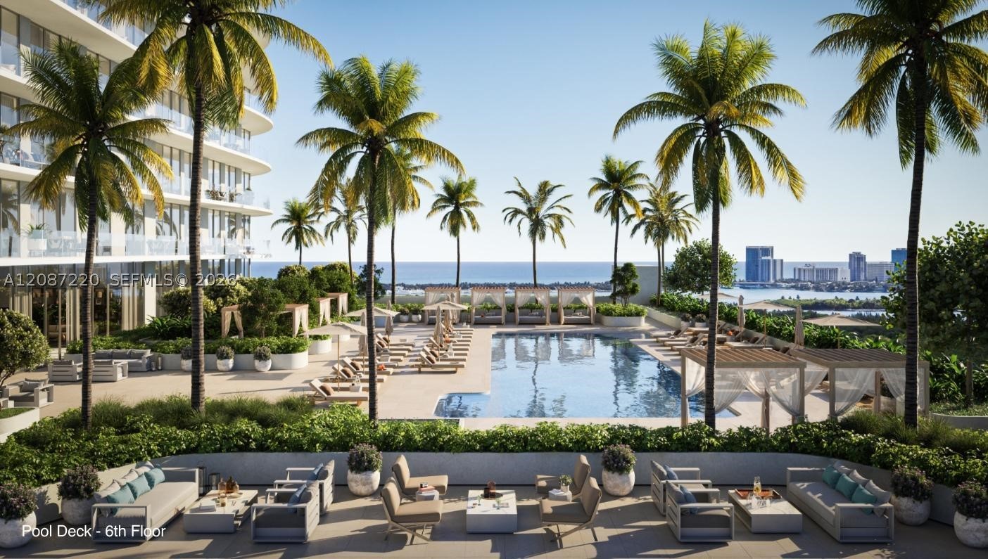 2411 Laguna #2704, North Miami FL 33181