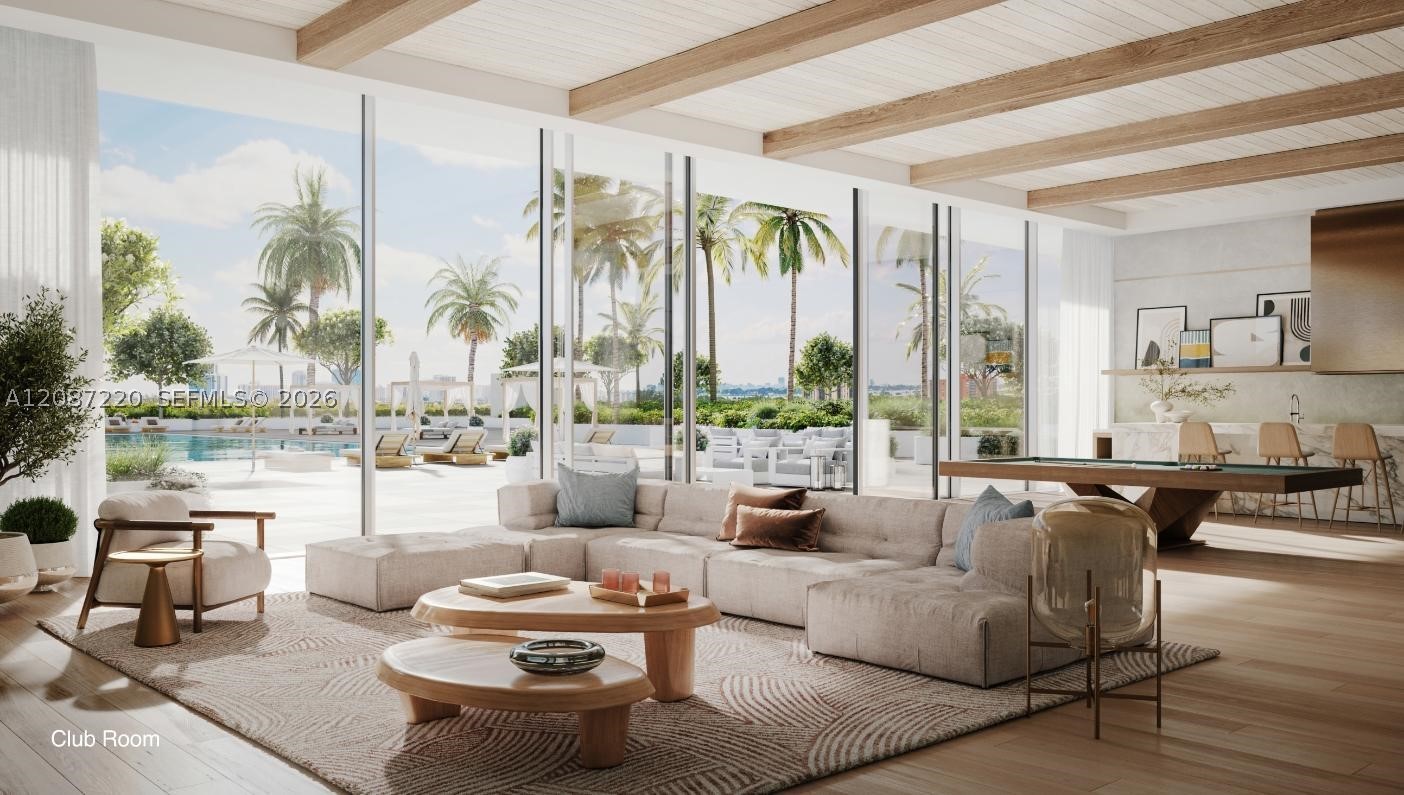 2411 Laguna #2704, North Miami FL 33181