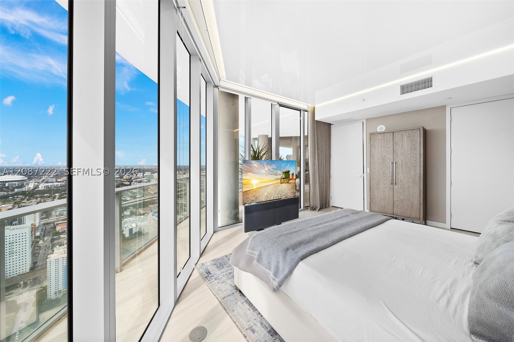 851 NE 1st Ave #5312, Miami FL 33132