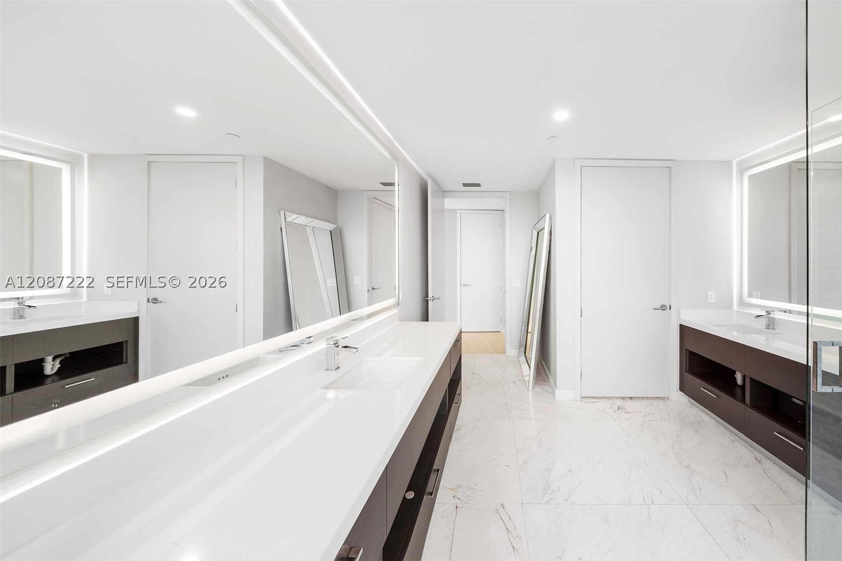 851 NE 1st Ave #5312, Miami FL 33132