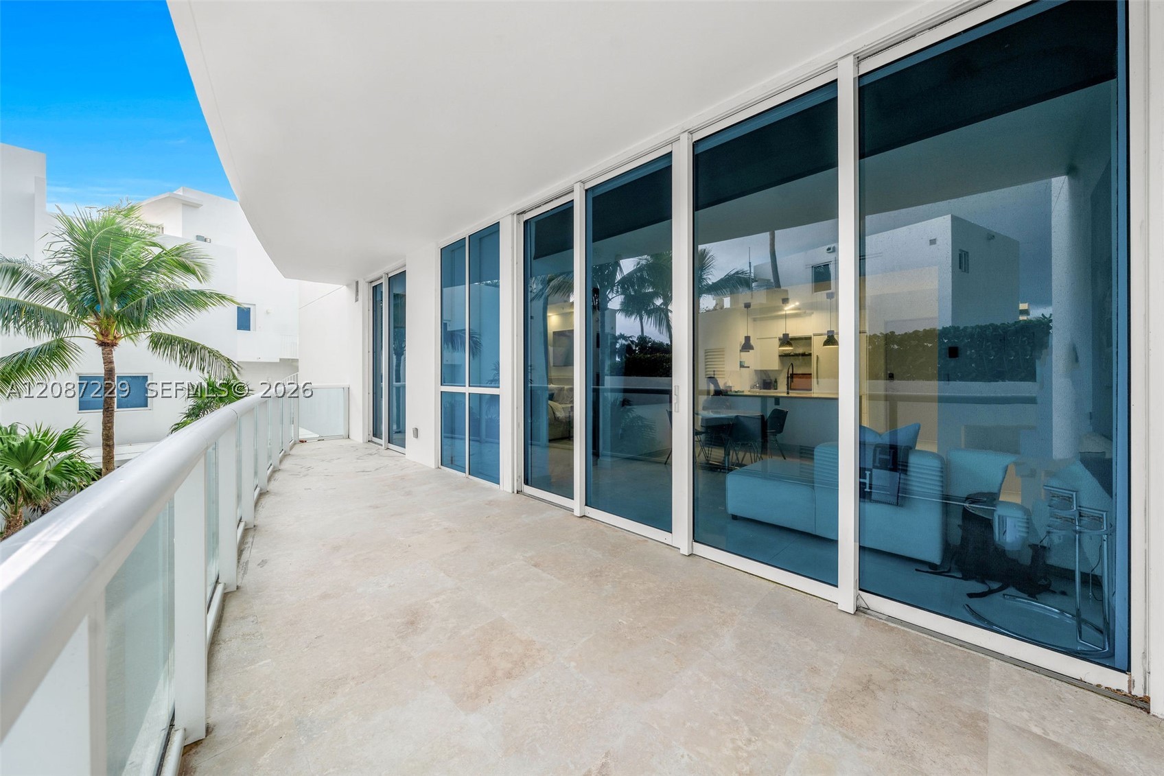 50 S Pointe Dr #514, Miami Beach FL 33139