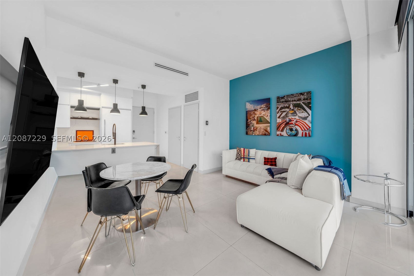50 S Pointe Dr #514, Miami Beach FL 33139