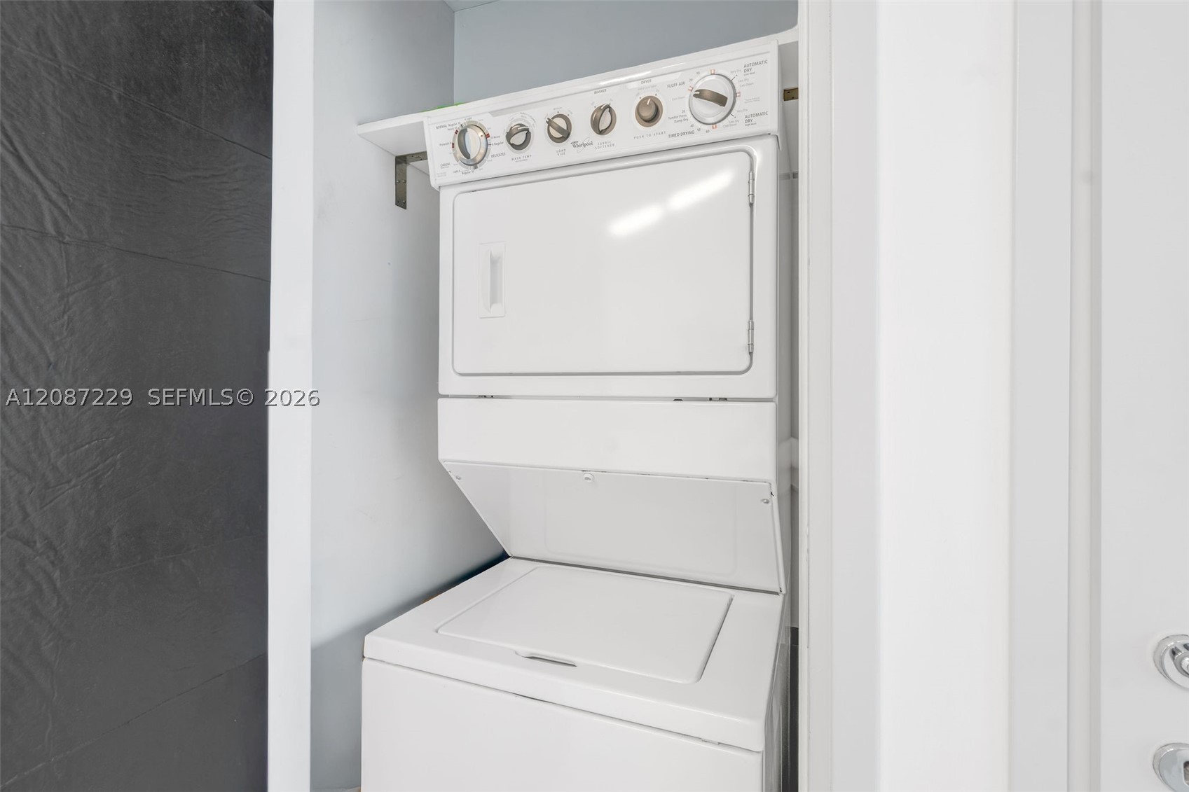 50 S Pointe Dr #514, Miami Beach FL 33139