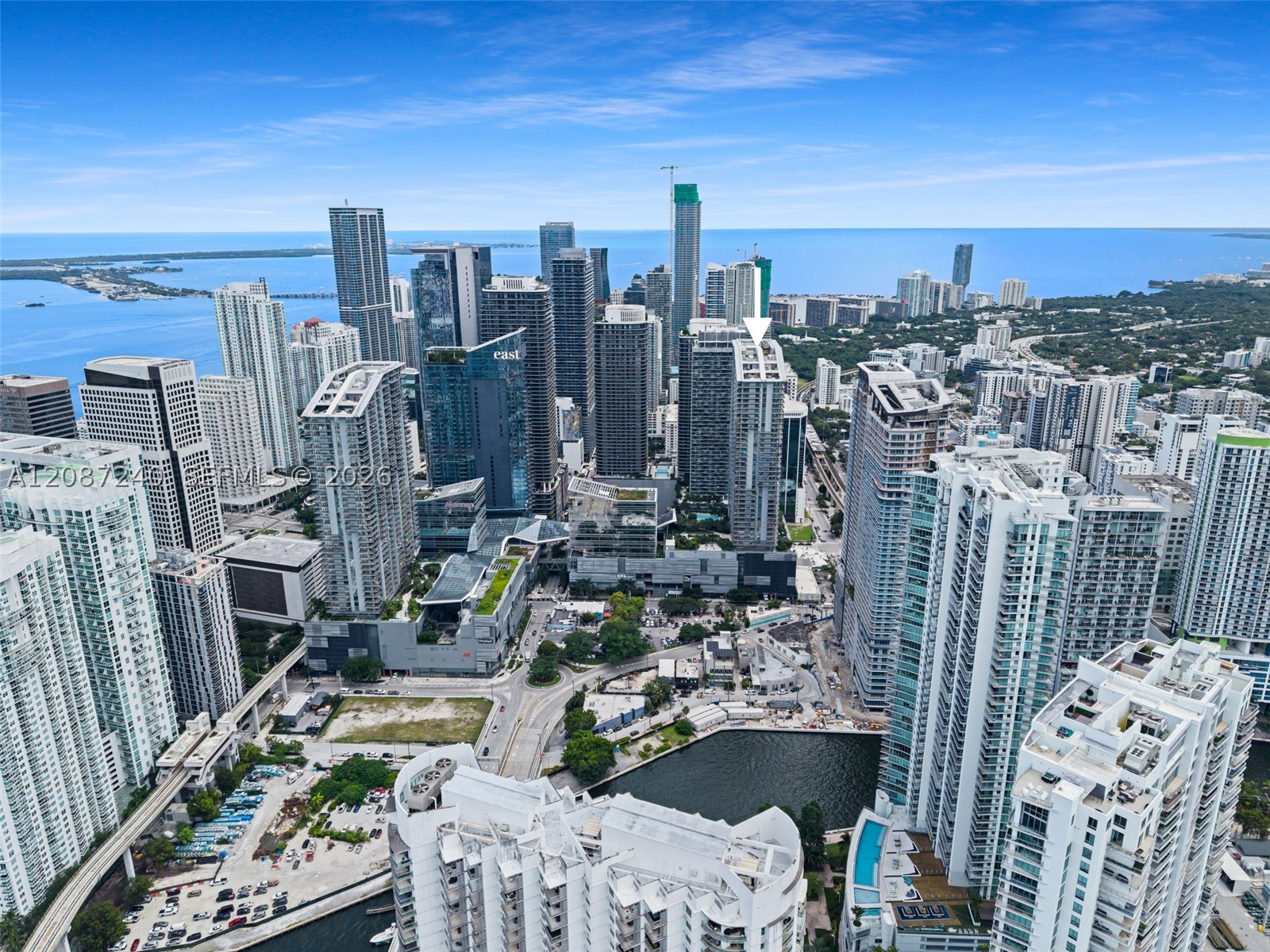 88 SW 7th St #3107, Miami FL 33130