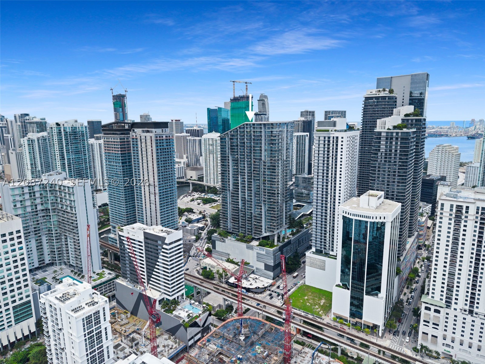 88 SW 7th St #3107, Miami FL 33130