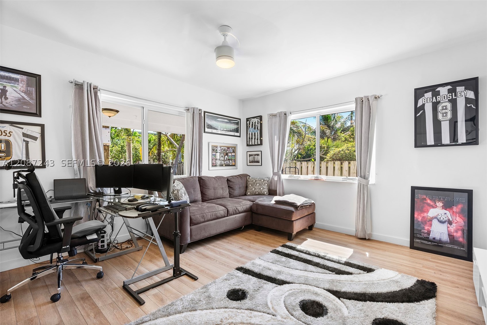 7940 Hawthorne Ave, Miami Beach FL 33141