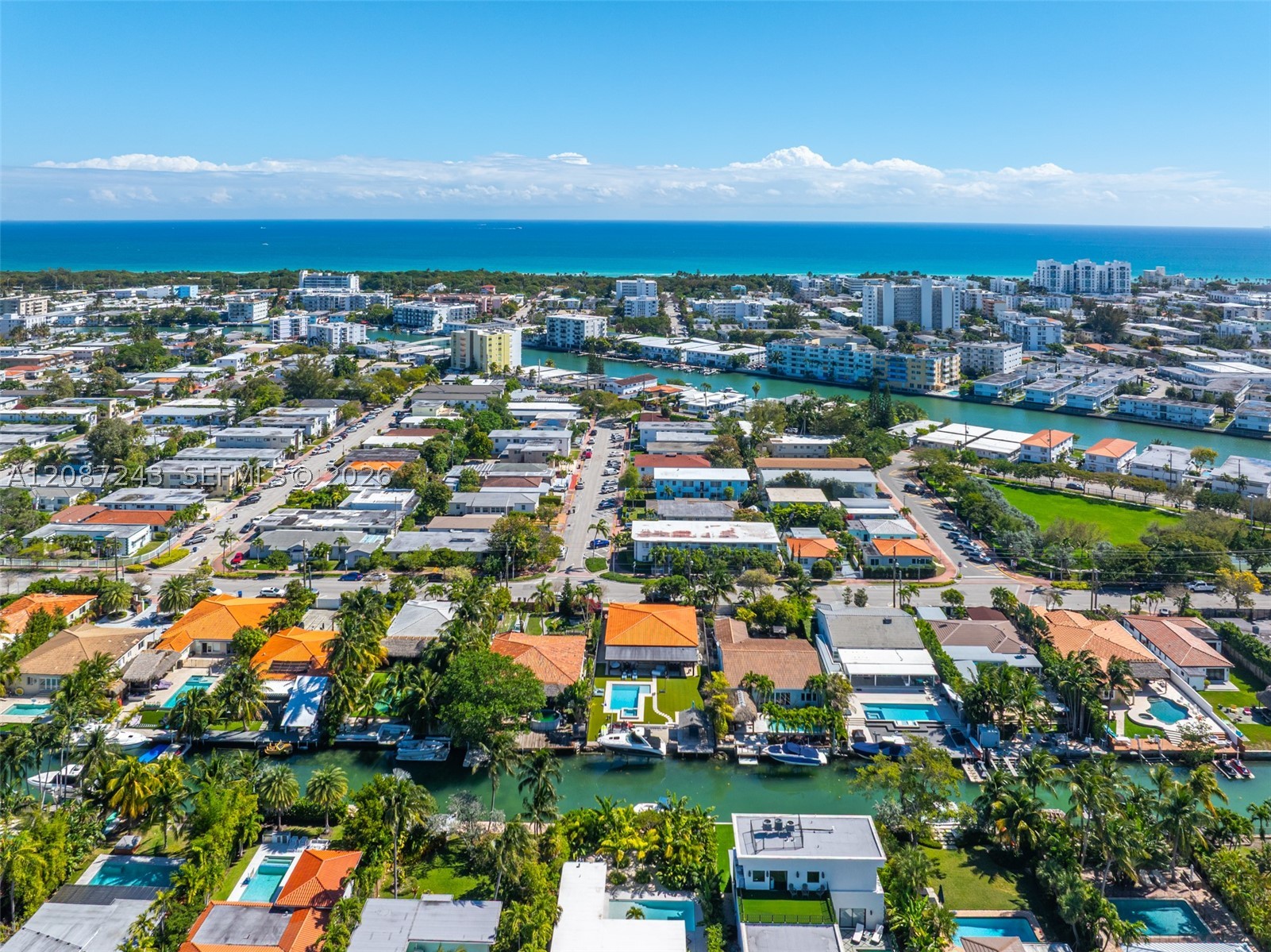7940 Hawthorne Ave, Miami Beach FL 33141