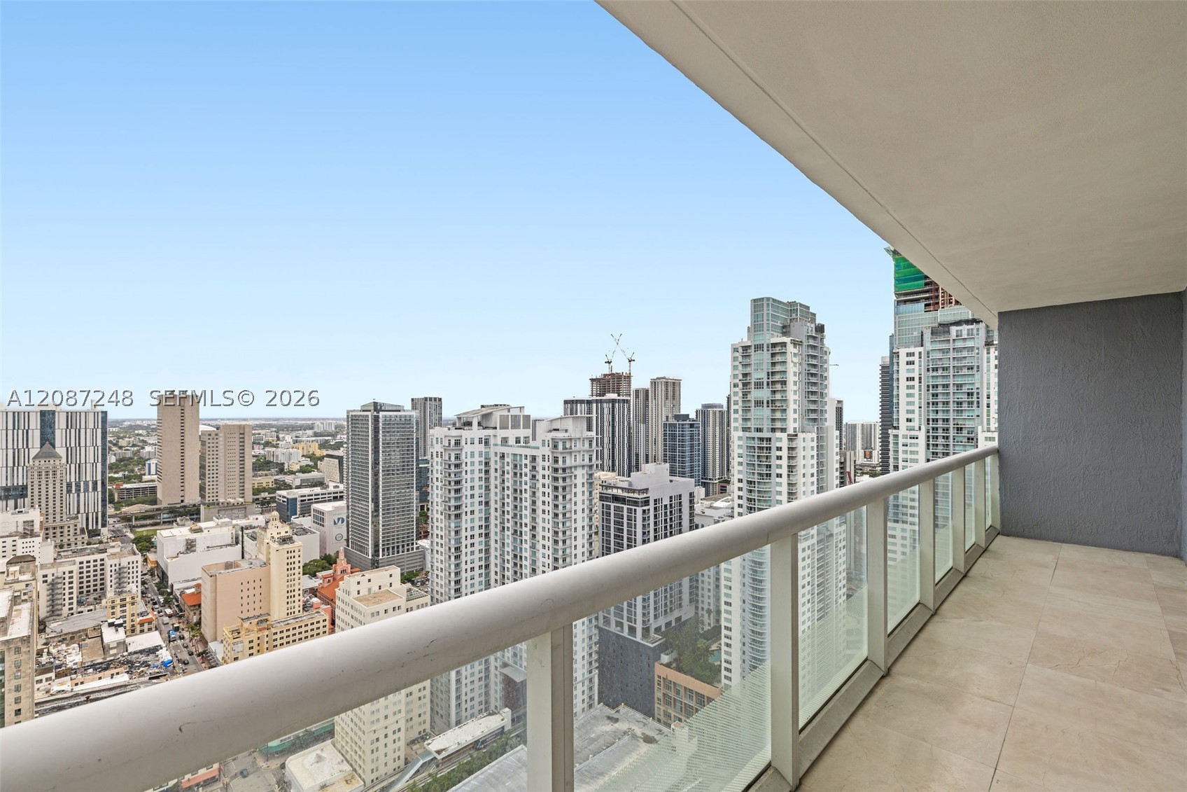 50 Biscayne Blvd #4405, Miami FL 33132