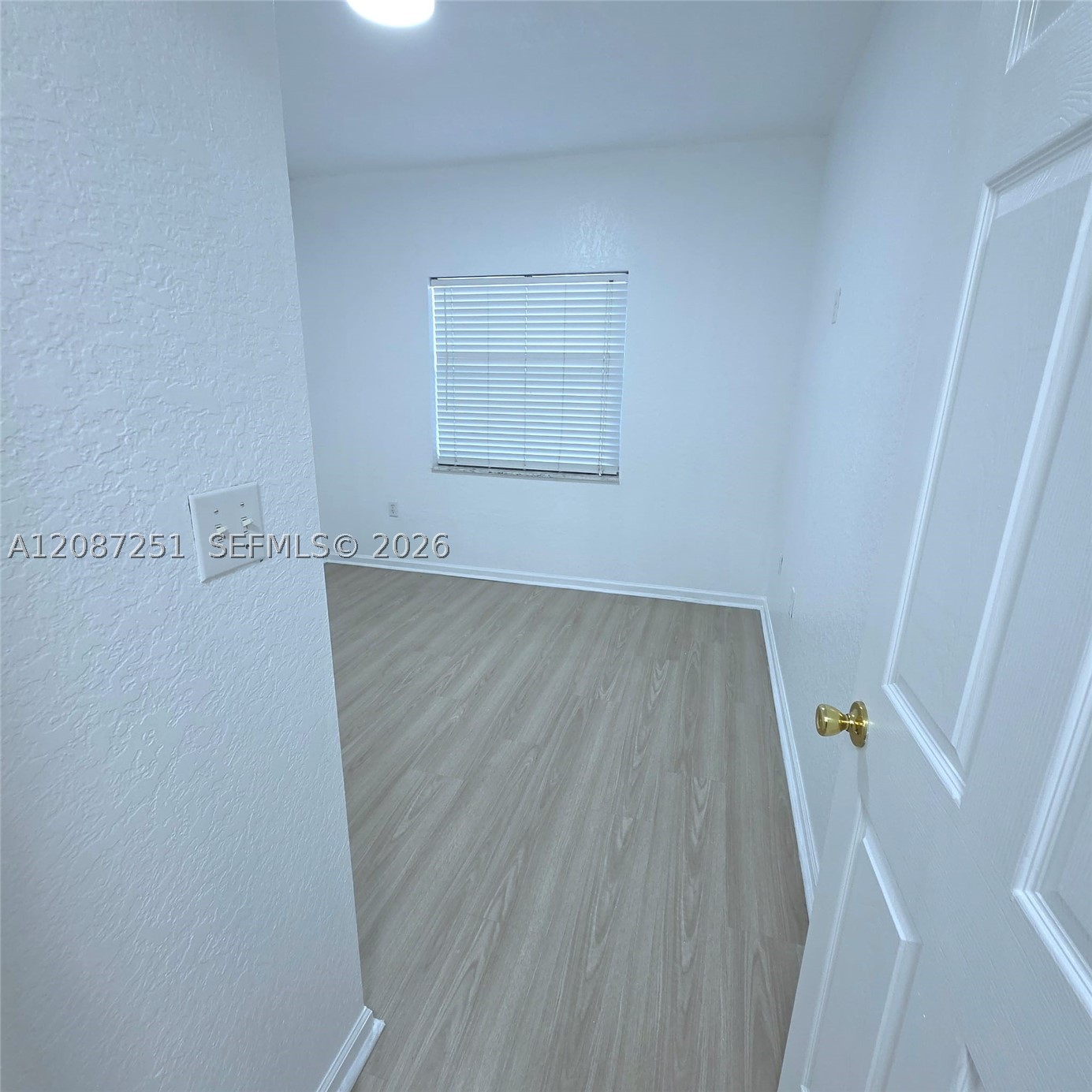 2901 Riverside Dr #203, Coral Springs FL 33065