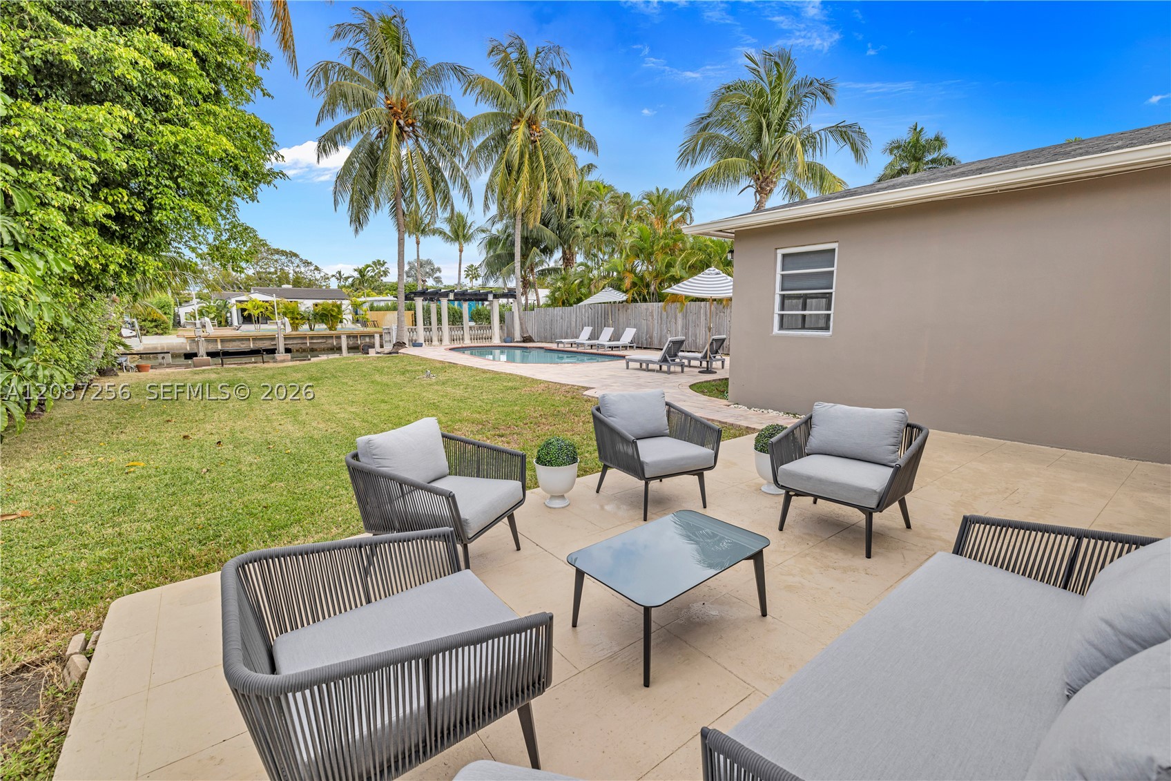 1815 Daytonia Rd #0, Miami Beach FL 33141
