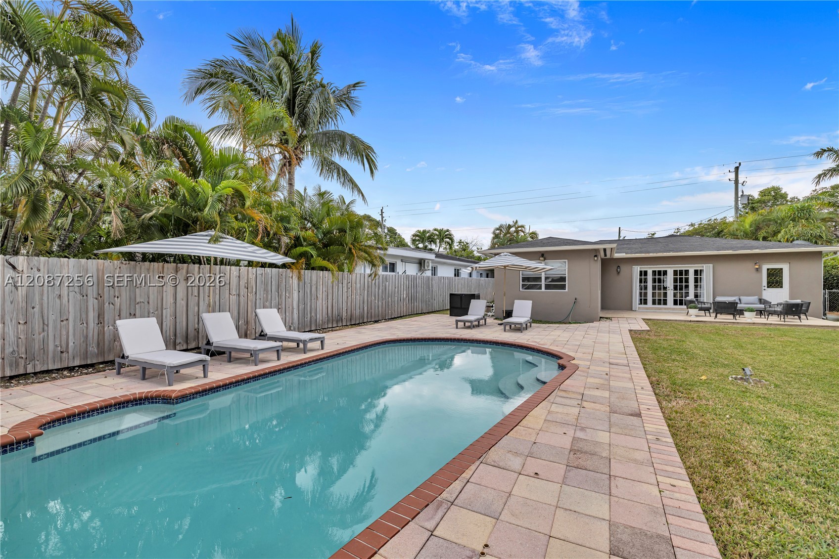 1815 Daytonia Rd #0, Miami Beach FL 33141