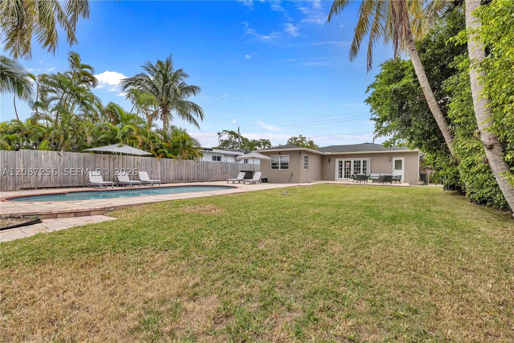 1815 Daytonia Rd #0, Miami Beach FL 33141