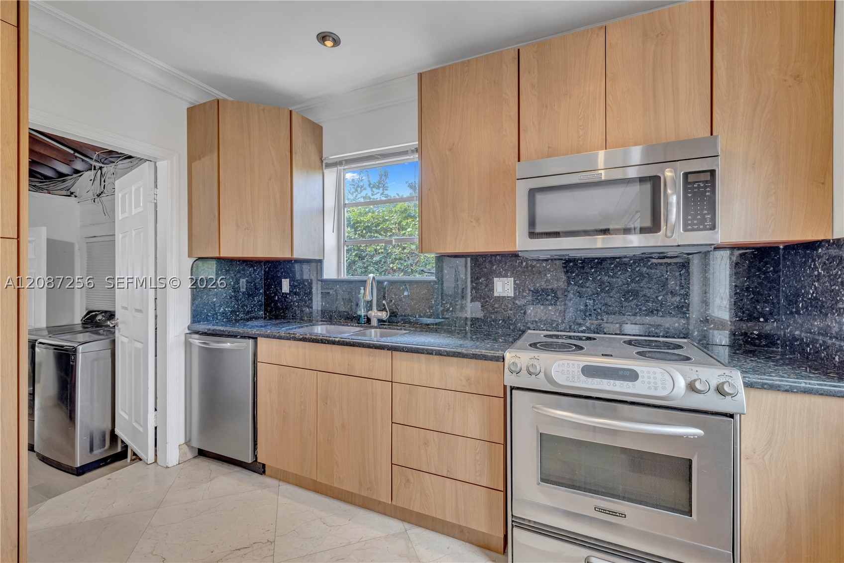 1815 Daytonia Rd #0, Miami Beach FL 33141