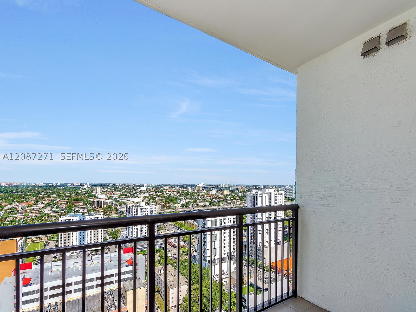 999 SW 1st Ave #2512, Miami FL 33130