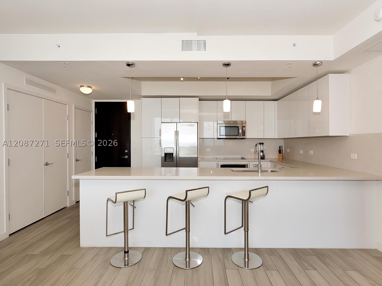 999 SW 1st Ave #2512, Miami FL 33130
