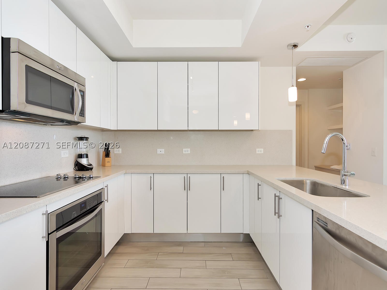 999 SW 1st Ave #2512, Miami FL 33130