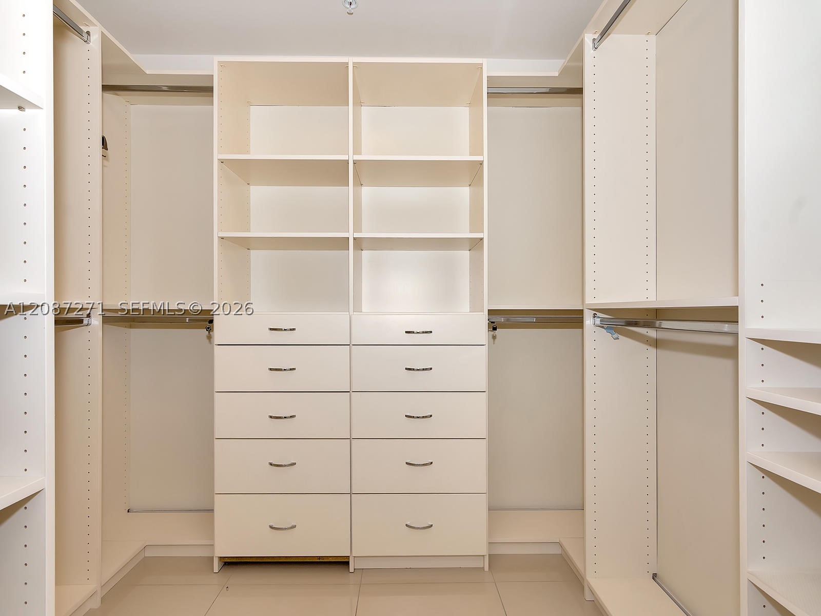 999 SW 1st Ave #2512, Miami FL 33130