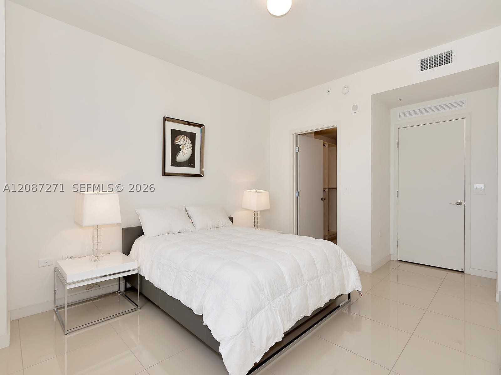 999 SW 1st Ave #2512, Miami FL 33130