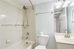609 E Sheridan St #201, Dania Beach FL 33004