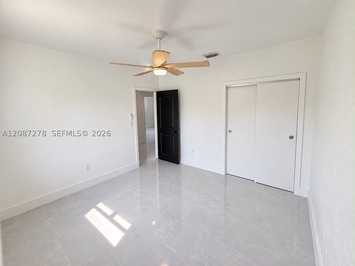 940 NW 67th St, Miami FL 33150