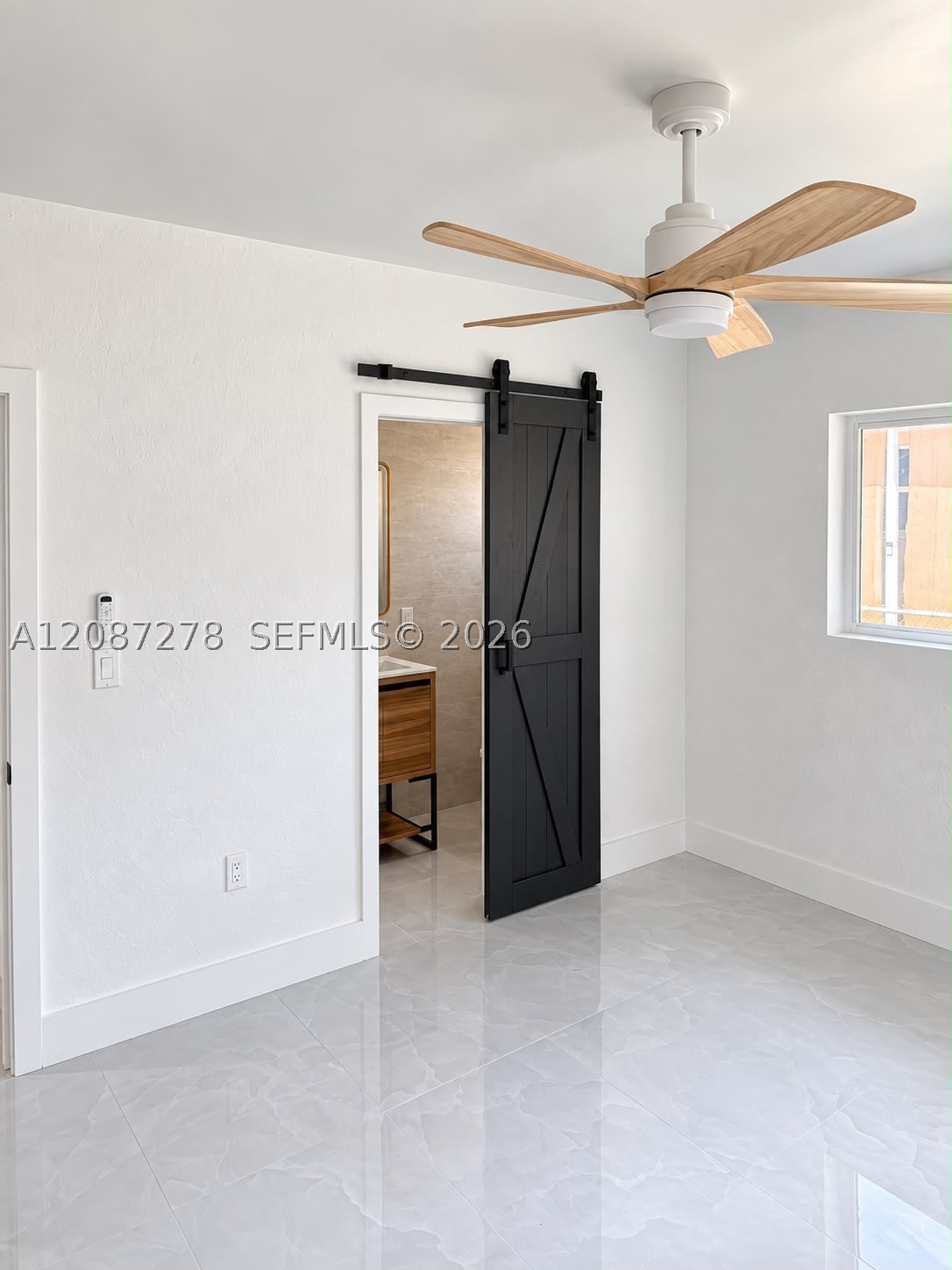 940 NW 67th St, Miami FL 33150