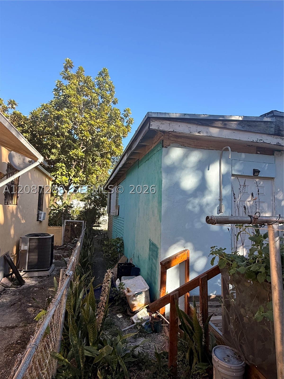2834 NW 11th Ave, Miami FL 33127