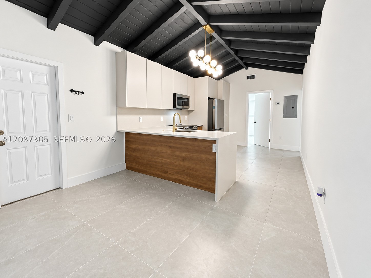 1043 NW 48th St #0, Miami FL 33127