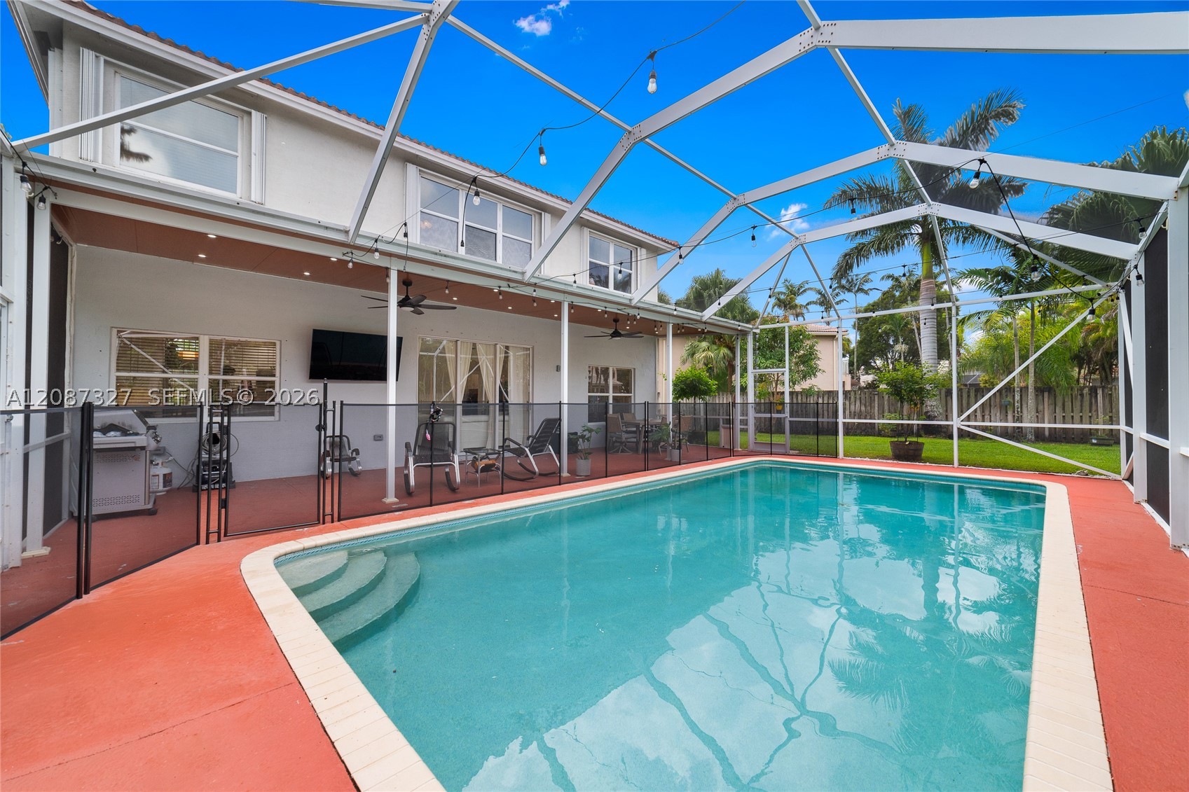 16759 NW 15th St, Pembroke Pines FL 33028