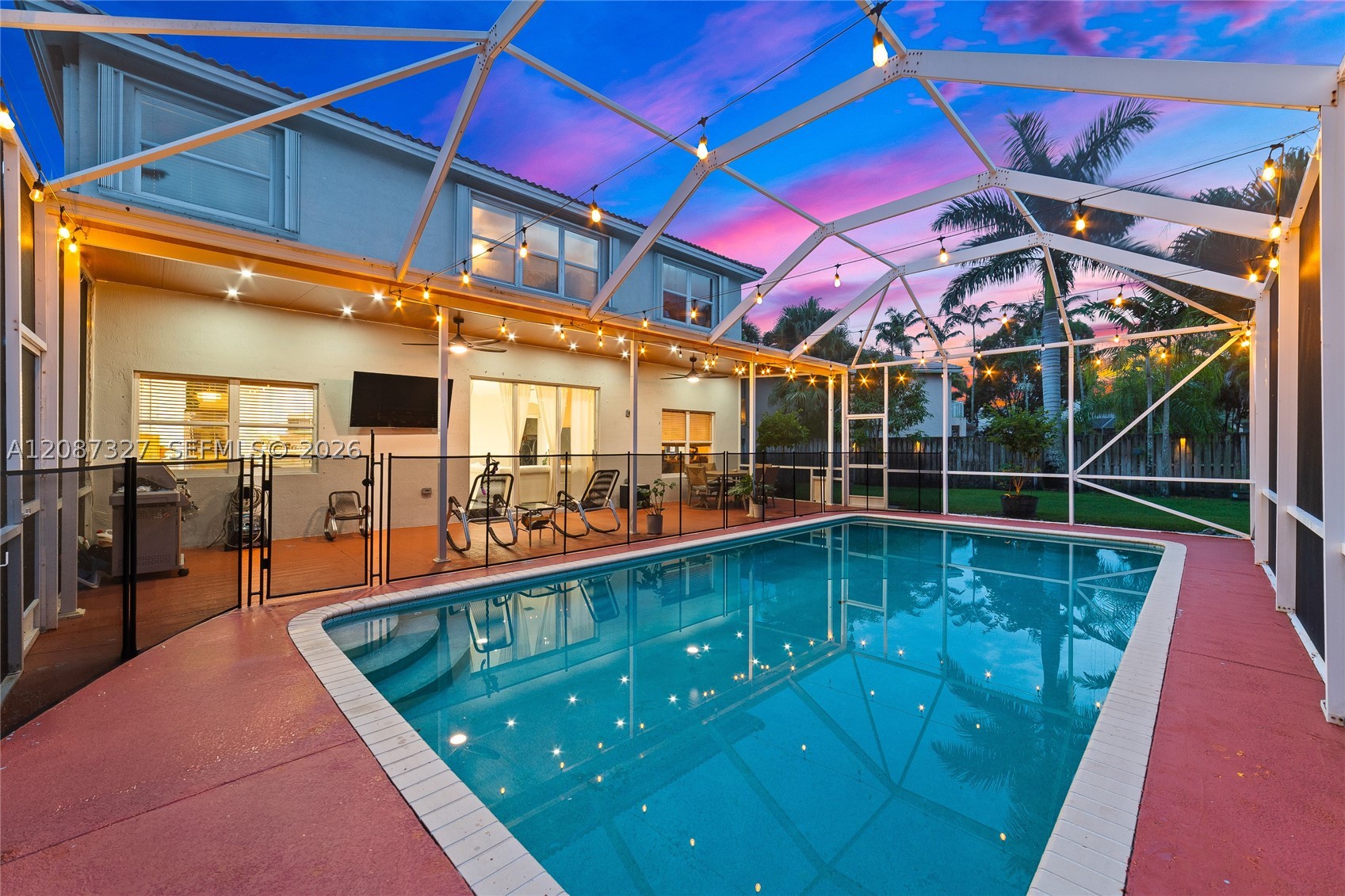 16759 NW 15th St, Pembroke Pines FL 33028