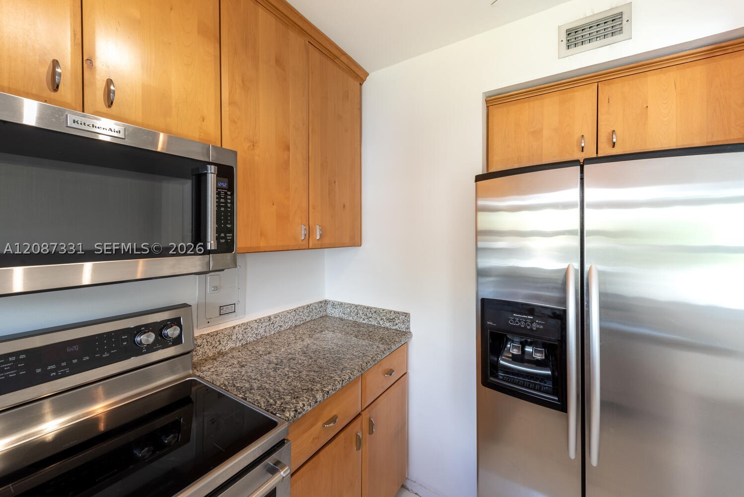5471 SW 78th St #16D, Miami FL 33143