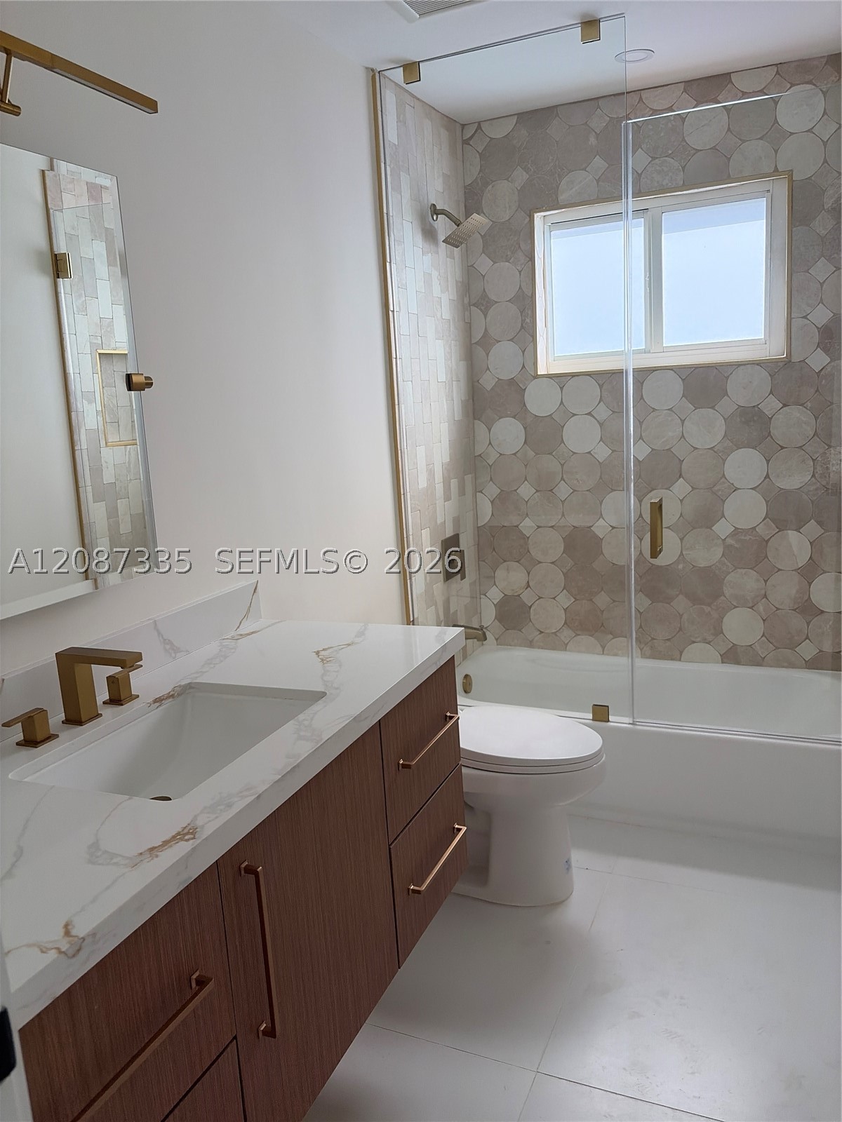 2315 NW 3rd St, Miami FL 33125