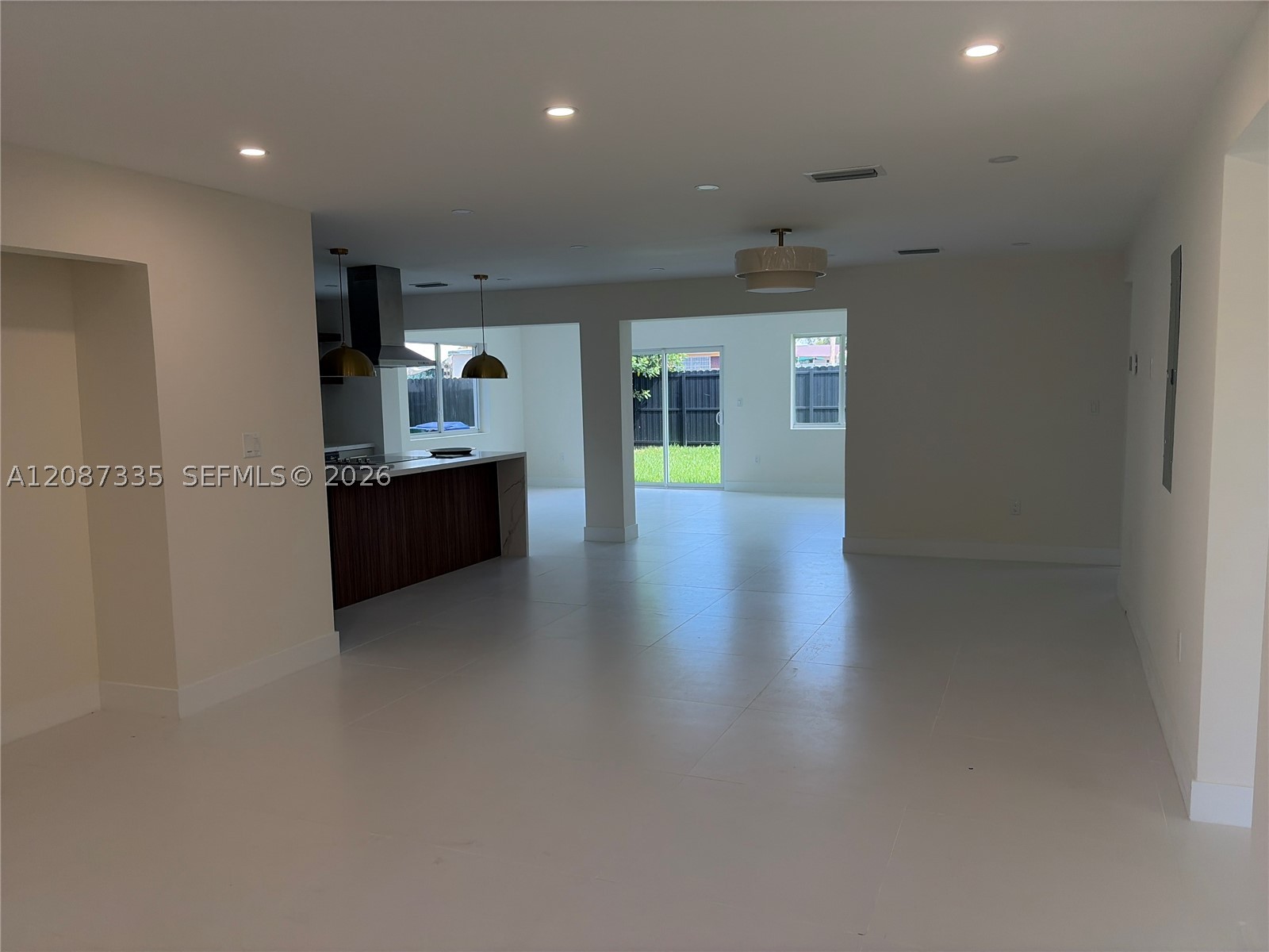 2315 NW 3rd St, Miami FL 33125