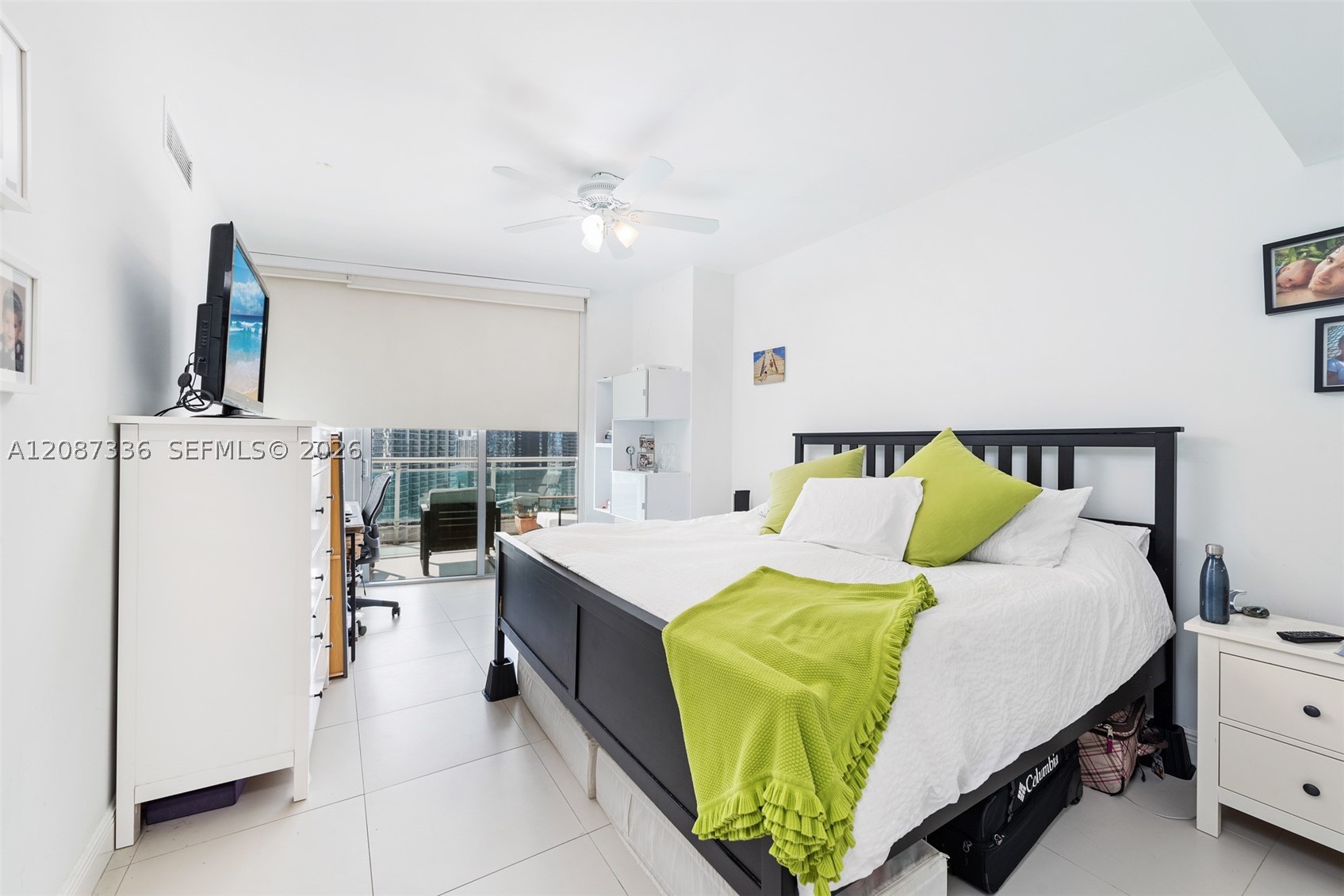 350 S Miami Ave #3802, Miami FL 33130