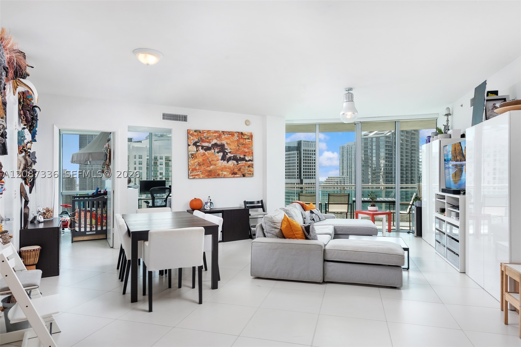 350 S Miami Ave #3802, Miami FL 33130