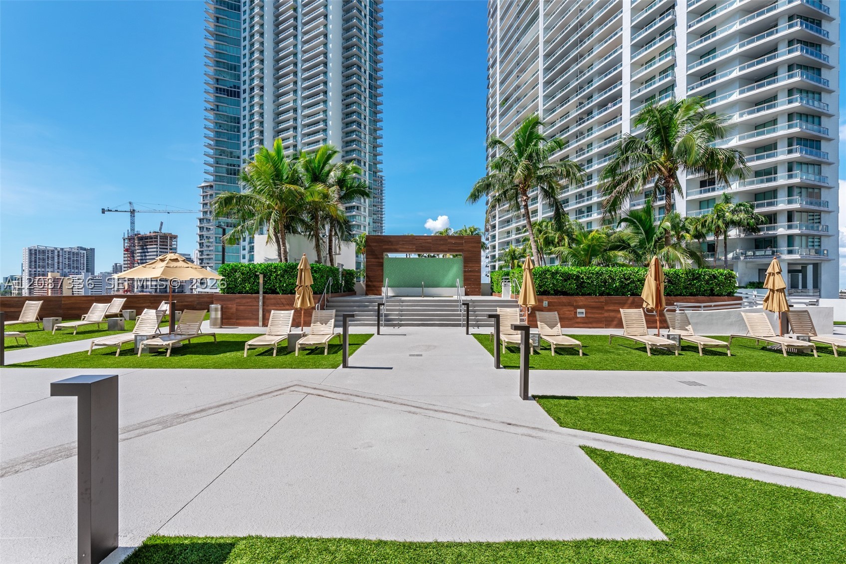 350 S Miami Ave #3802, Miami FL 33130