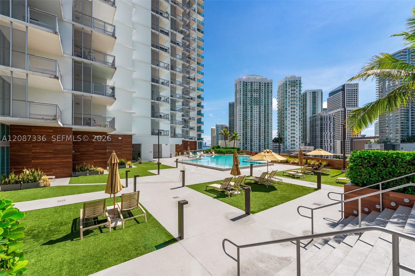 350 S Miami Ave #3802, Miami FL 33130