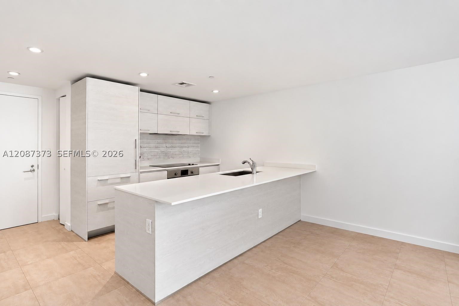 1300 S Miami Ave #2211, Miami FL 33130