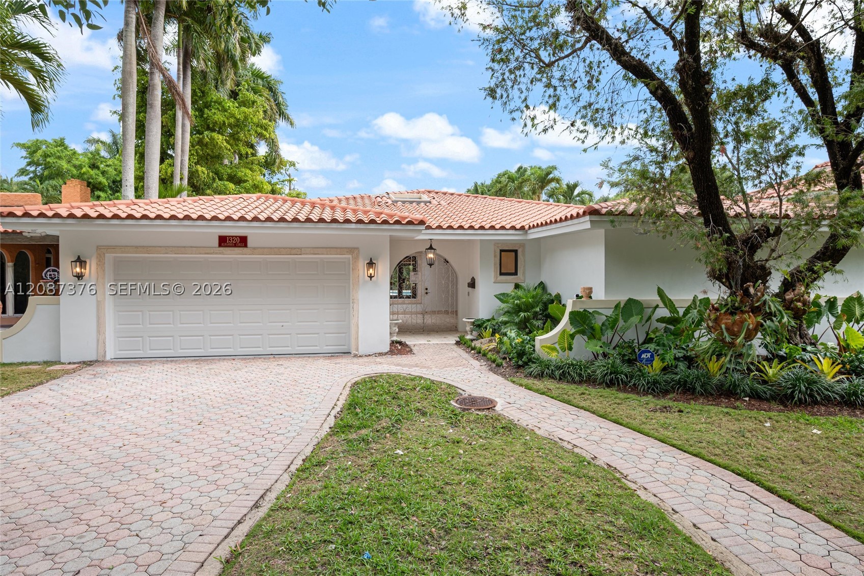 1320 Alhambra Cir #0, Coral Gables FL 33134