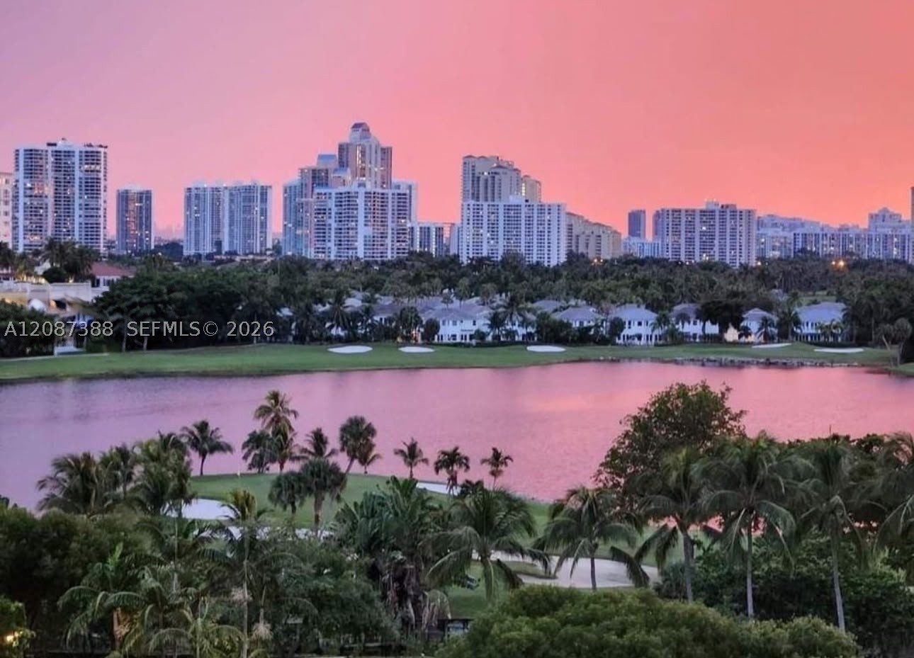 3701 N Country Club Dr #1807, Aventura FL 33180