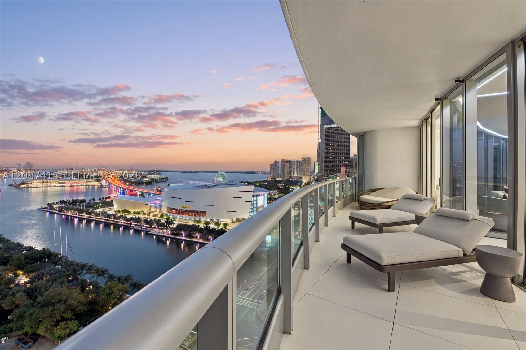 900 Biscayne Blvd #2406, Miami FL 33132