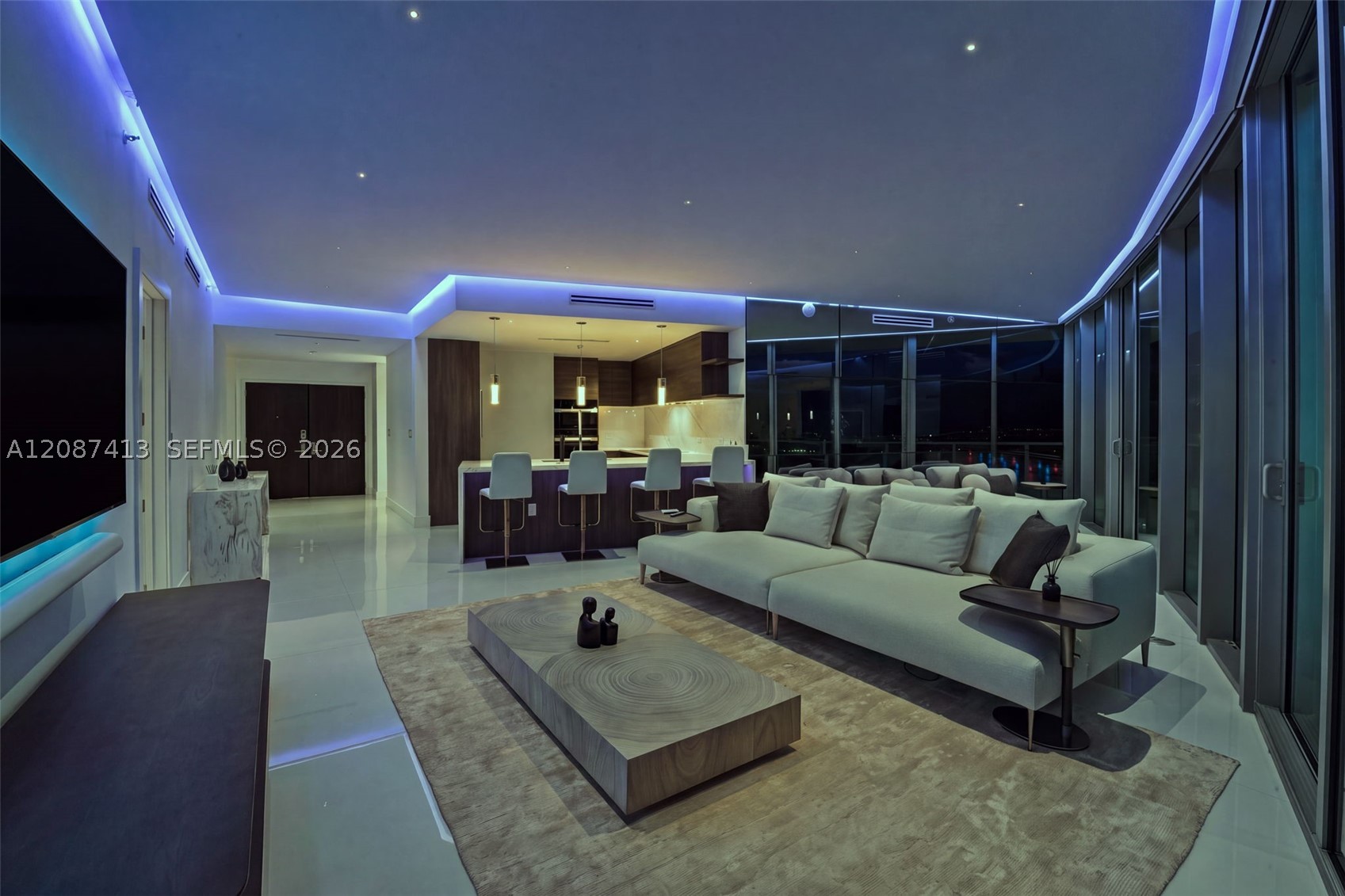 900 Biscayne Blvd #2406, Miami FL 33132