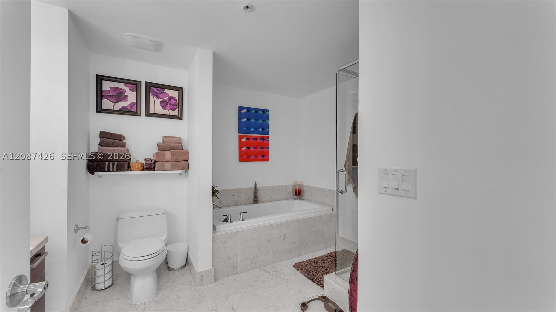 253 NE 2nd St #1910, Miami FL 33132